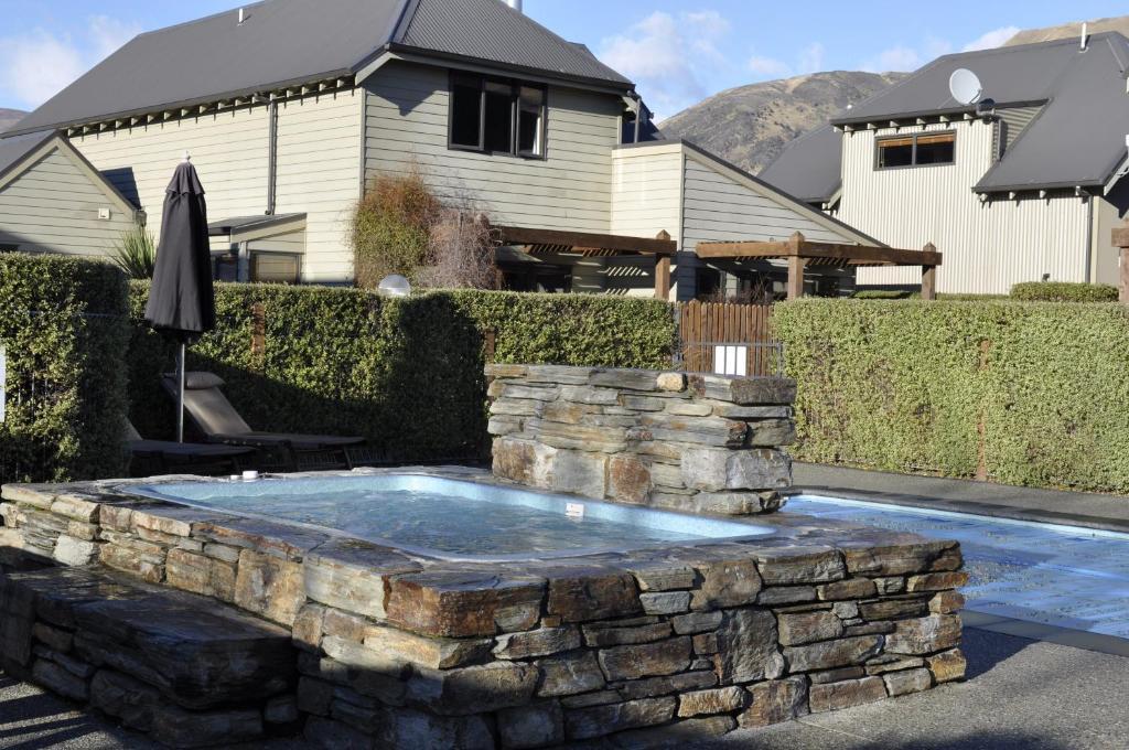 Lansdown Villa Apartments Wanaka Exteriör bild