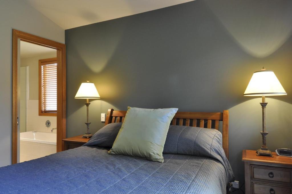 Lansdown Villa Apartments Wanaka Rum bild