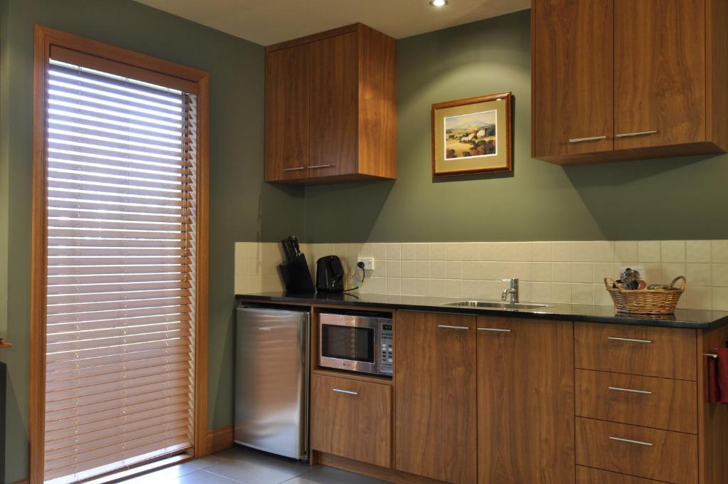 Lansdown Villa Apartments Wanaka Rum bild